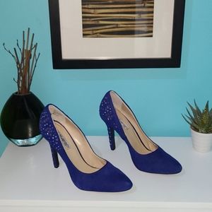 💥2/$60💥Naughty Monkey pumps iridescent gems